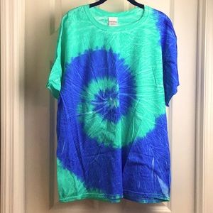 Destinations 🏄‍♀️ tie dye t-shirt
